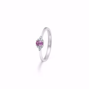 Diamant ring med pink safir i 14 karat hvidguld