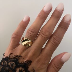 8 karat guld ring med bølger - Guld & Sølv Design 6469/08