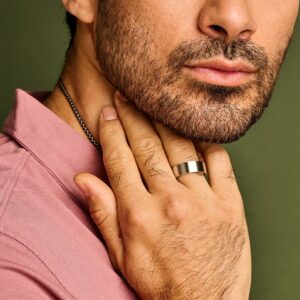 klassisk herre ring i stål med mat overflade. bredde 8mm