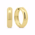 Små blankpolerede hoops i PVD‑guldbelagt rustfrit stål, 14 mm.