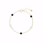 Zita armbånd i forgyldt 925 sterling sølv med sort onyx og ferskvandsperler fra Seville Jewelry