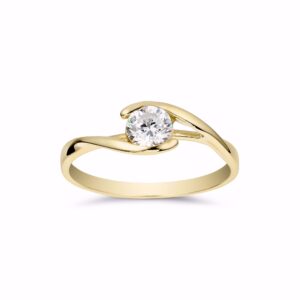8 kt guldring med stor klar zirkonia fra Guld & Sølv Design